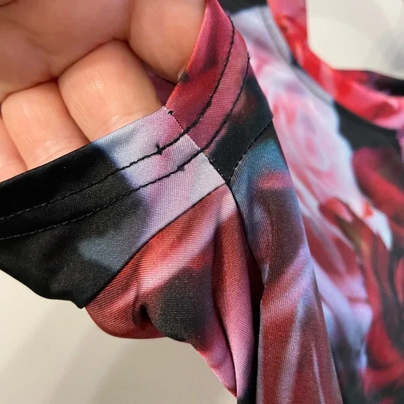 Silence + Noise URBAN OUTFITTERS Floral Y2K Crop Top - Picture 7 of 16